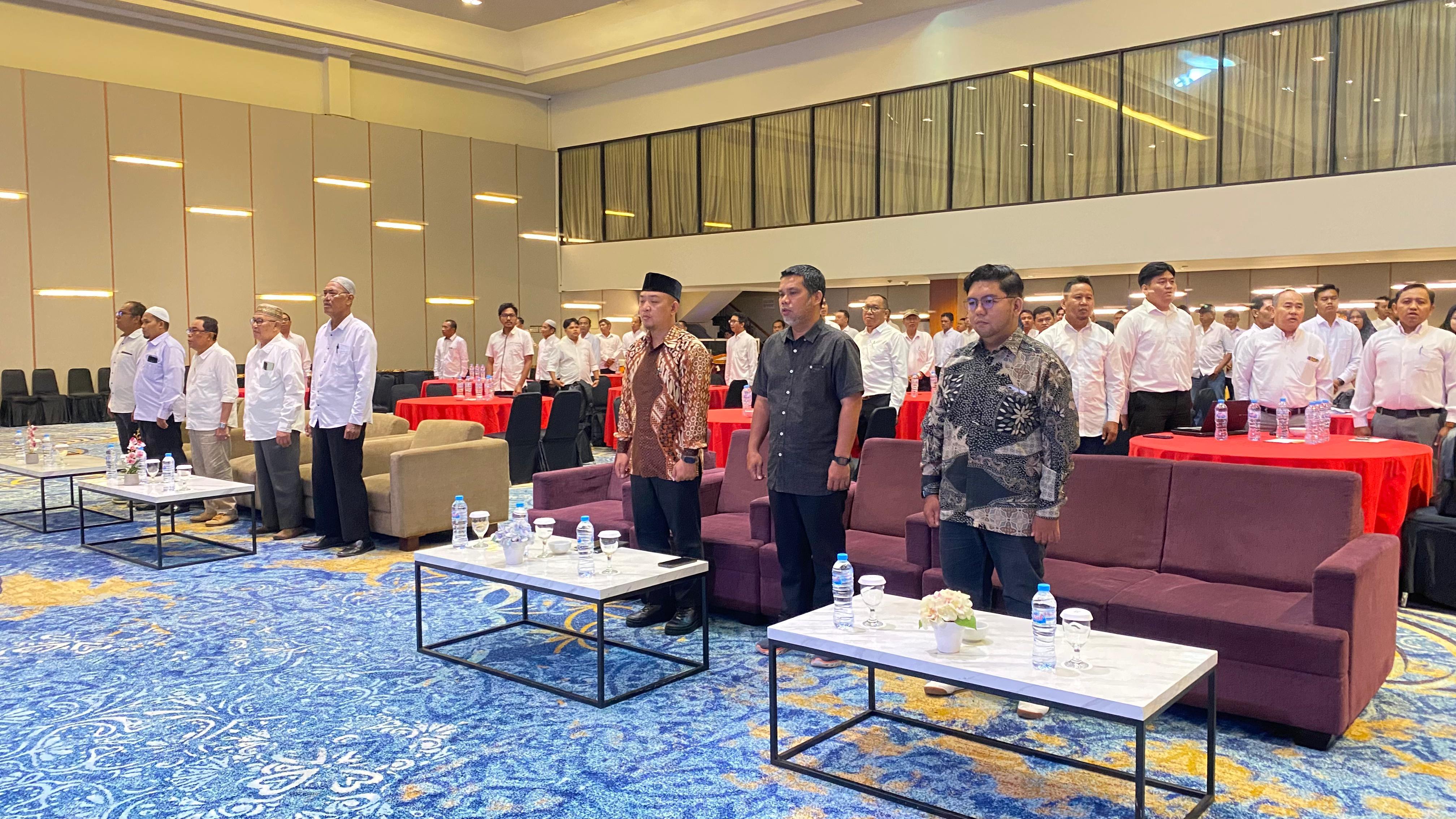 PT. Etam Multitalenta Akademi Dorong Digitalisasi Tata Kelola RT Kelurahan Melayu Melalui Pelatihan Prodeskel